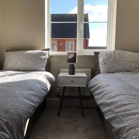 Hill House - 5 Mins Merry Hill - Perfect For Contractors & Families Brierley Hill Dış mekan fotoğraf