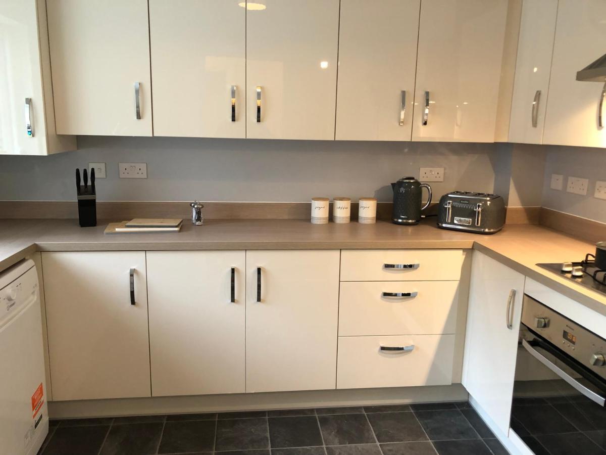 Hill House - 5 Mins Merry Hill - Perfect For Contractors & Families Brierley Hill Dış mekan fotoğraf